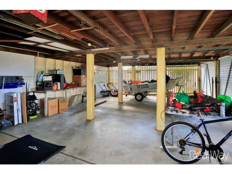 1 Grimstead Street, Bundaberg West QLD 4670