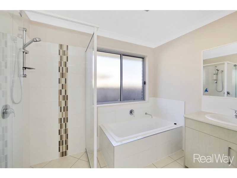 22 Morgan Way, Kalkie QLD 4670