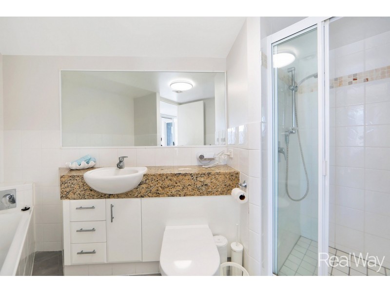 11/2-4 Baxter Street, Bargara QLD 4670