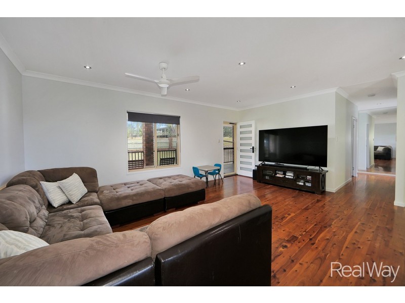 105 Woods Road, Sharon QLD 4670