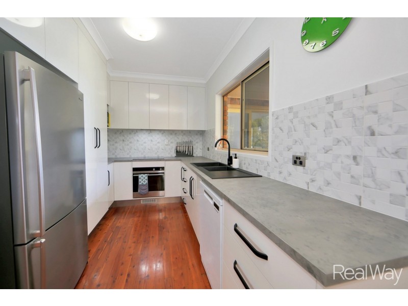 105 Woods Road, Sharon QLD 4670