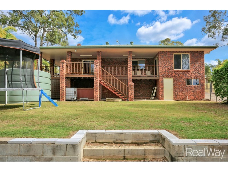 105 Woods Road, Sharon QLD 4670