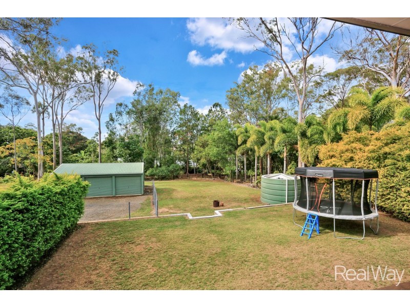 105 Woods Road, Sharon QLD 4670