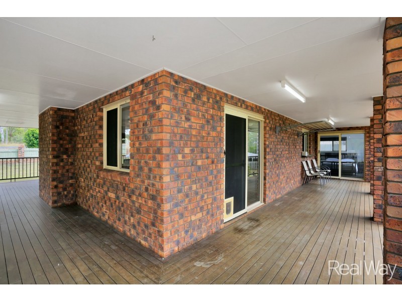 105 Woods Road, Sharon QLD 4670