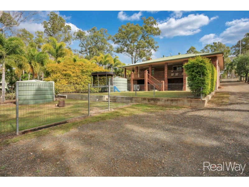 105 Woods Road, Sharon QLD 4670