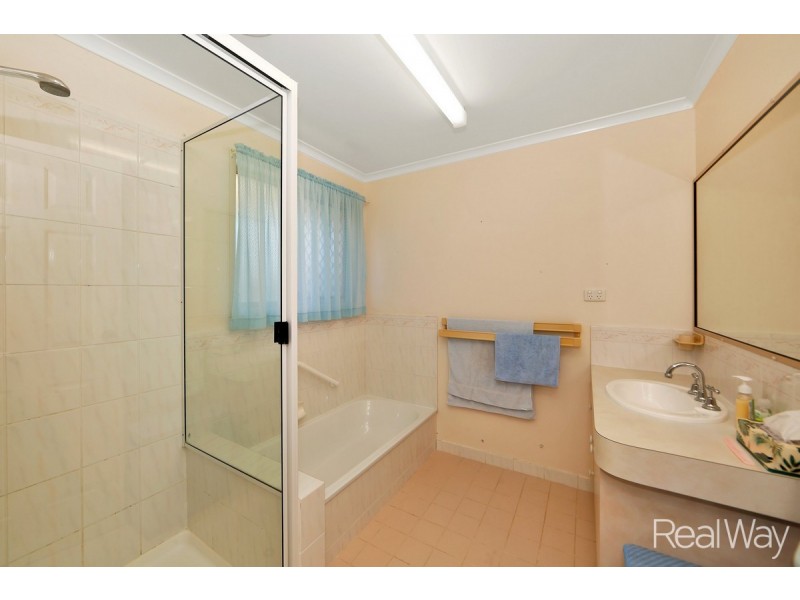 4 Michel Lane, Avoca QLD 4670