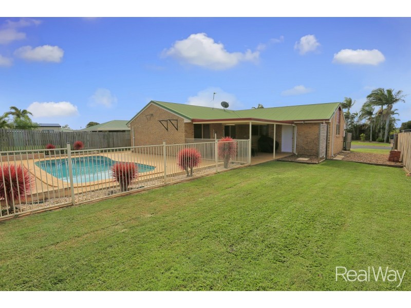 15 Pettigrew Drive, Kalkie QLD 4670