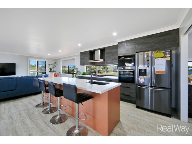 3 Mitchell Street, Elliott Heads QLD 4670