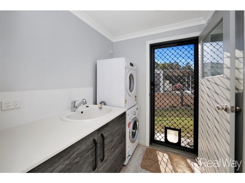 3 Mitchell Street, Elliott Heads QLD 4670