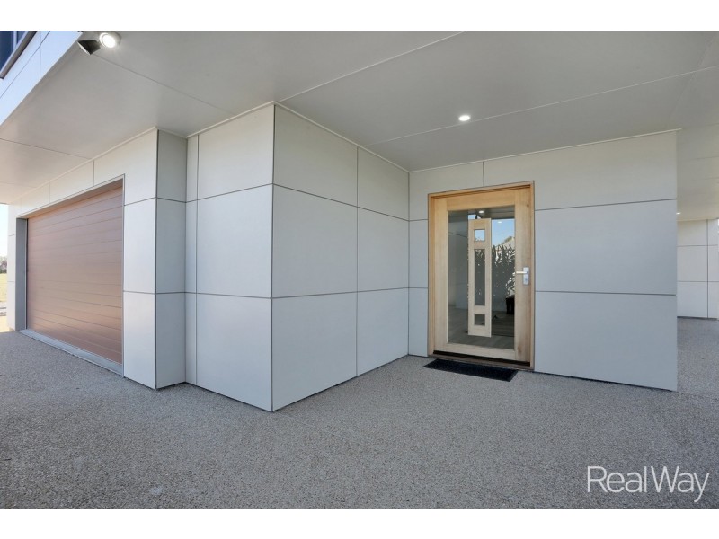 3 Mitchell Street, Elliott Heads QLD 4670
