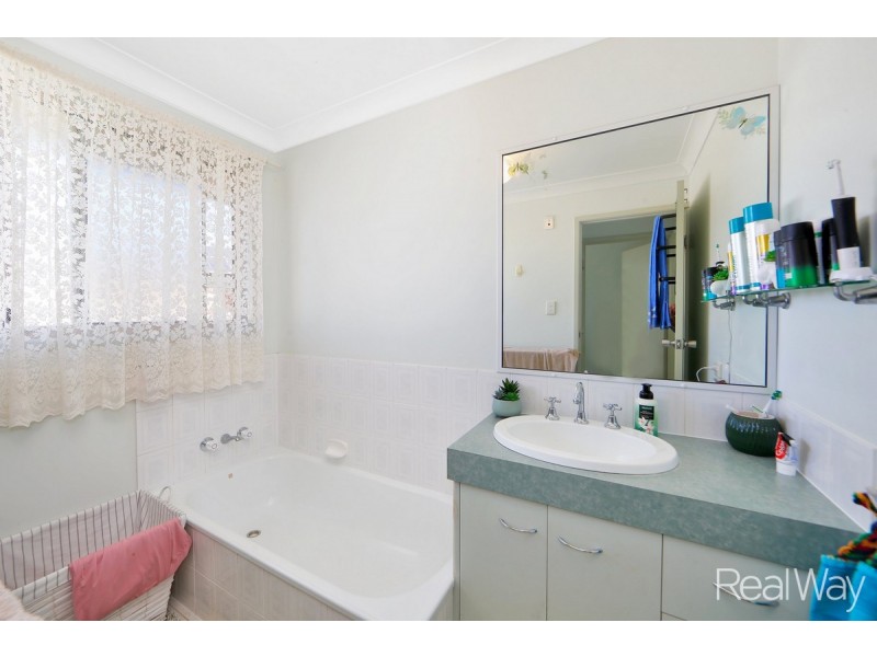 14 Aleta Court, Avoca QLD 4670