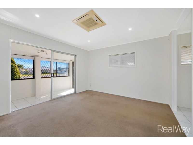 24 Fairymead Road, Bundaberg North QLD 4670