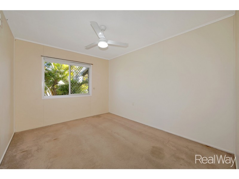 24 Fairymead Road, Bundaberg North QLD 4670
