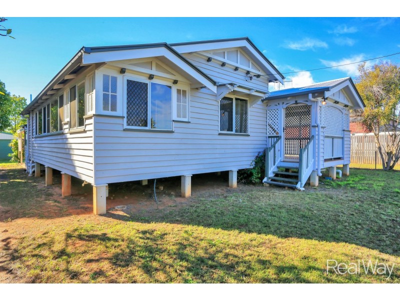 28 Powers Street, Bundaberg West QLD 4670