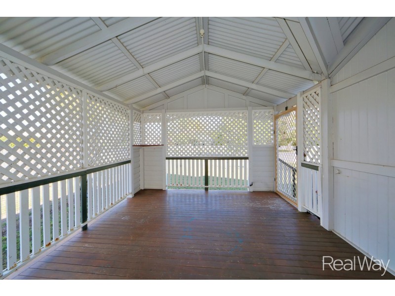 28 Powers Street, Bundaberg West QLD 4670