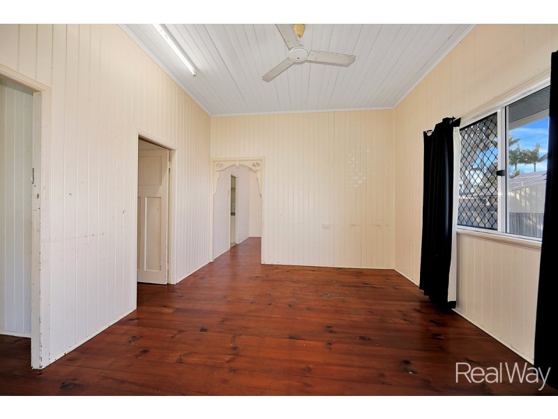 28 Powers Street, Bundaberg West QLD 4670