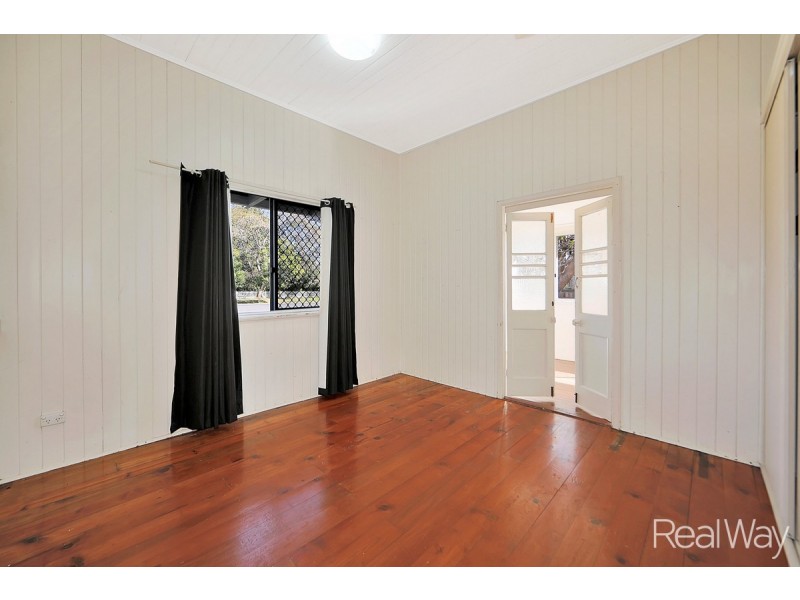 28 Powers Street, Bundaberg West QLD 4670