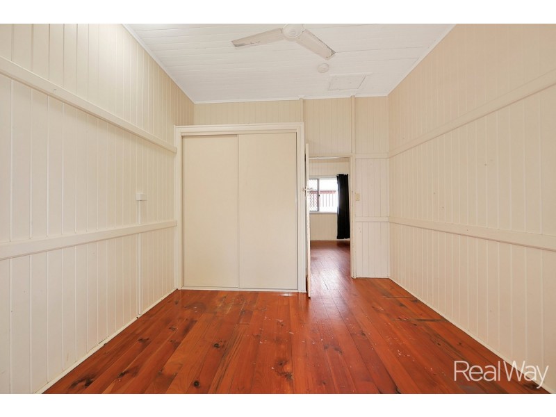 28 Powers Street, Bundaberg West QLD 4670