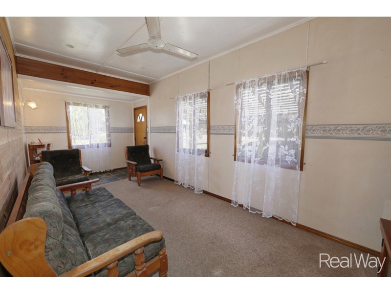 373 Bourbong Street, Millbank QLD 4670