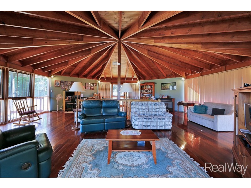 24 Mullers Road, Avondale QLD 4670