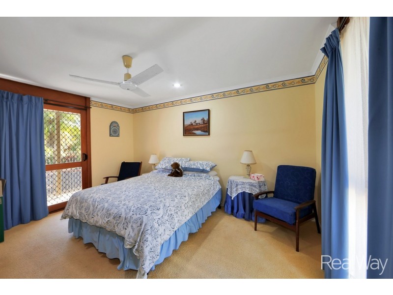 24 Mullers Road, Avondale QLD 4670