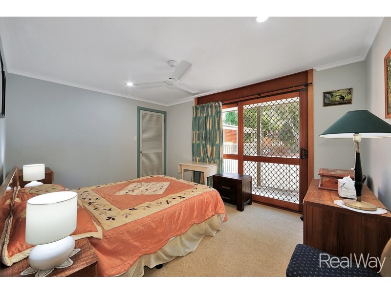 24 Mullers Road, Avondale QLD 4670