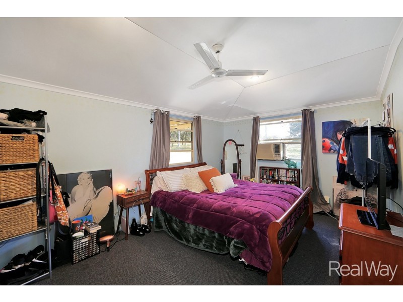 24 Mullers Road, Avondale QLD 4670