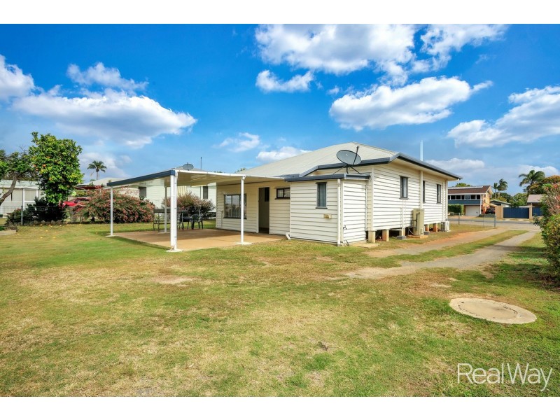 34 Baker Street, Kepnock QLD 4670