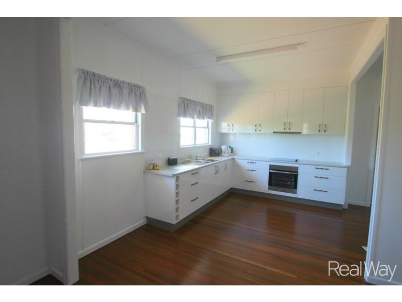 38 Bathurst Street, Elliott Heads QLD 4670