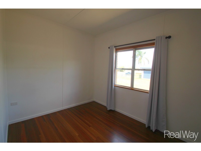 38 Bathurst Street, Elliott Heads QLD 4670