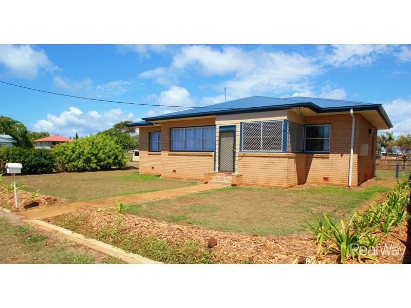 38 Bathurst Street, Elliott Heads QLD 4670
