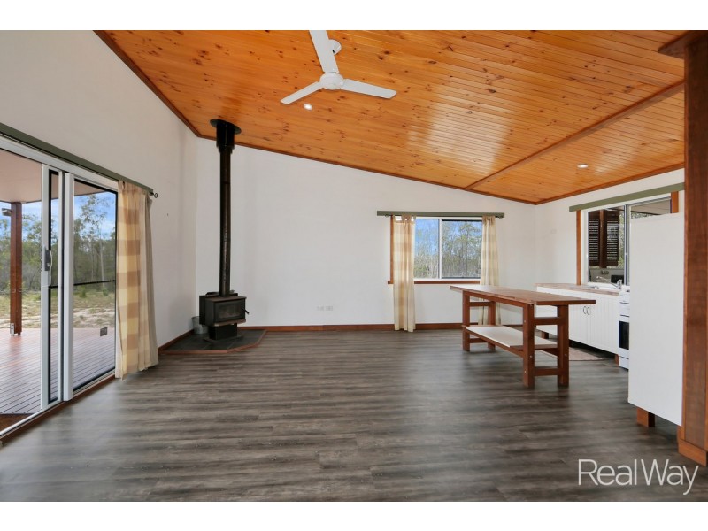 498 River Road, Delan QLD 4671