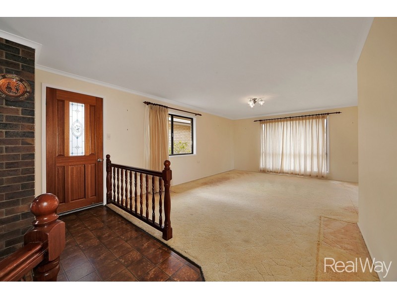 24 The Boulevarde, Avoca QLD 4670