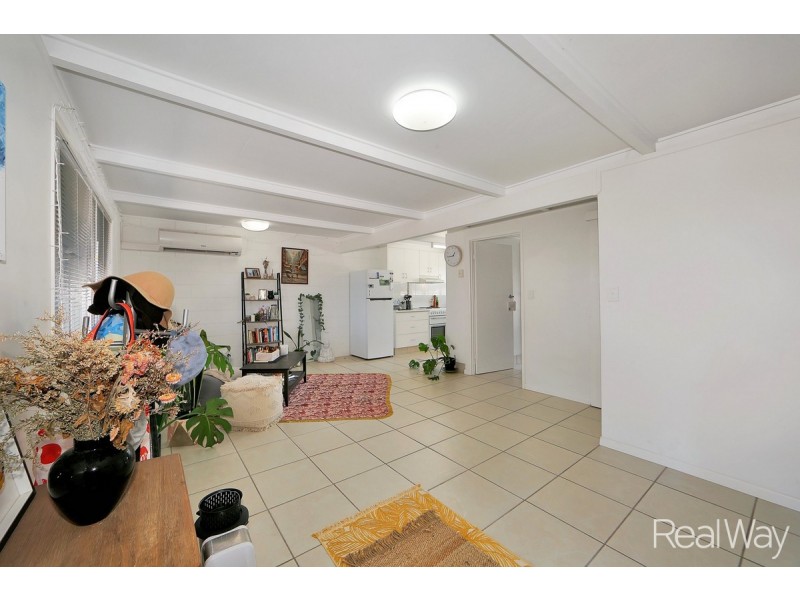 2/50 See Street, Bargara QLD 4670