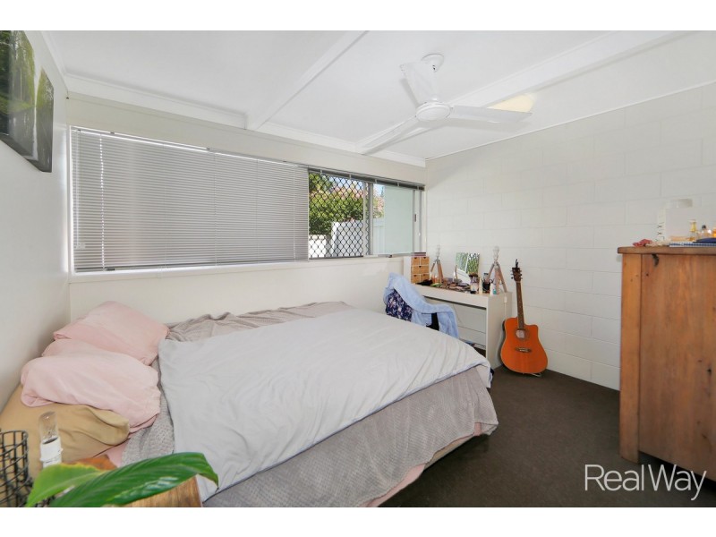 2/50 See Street, Bargara QLD 4670
