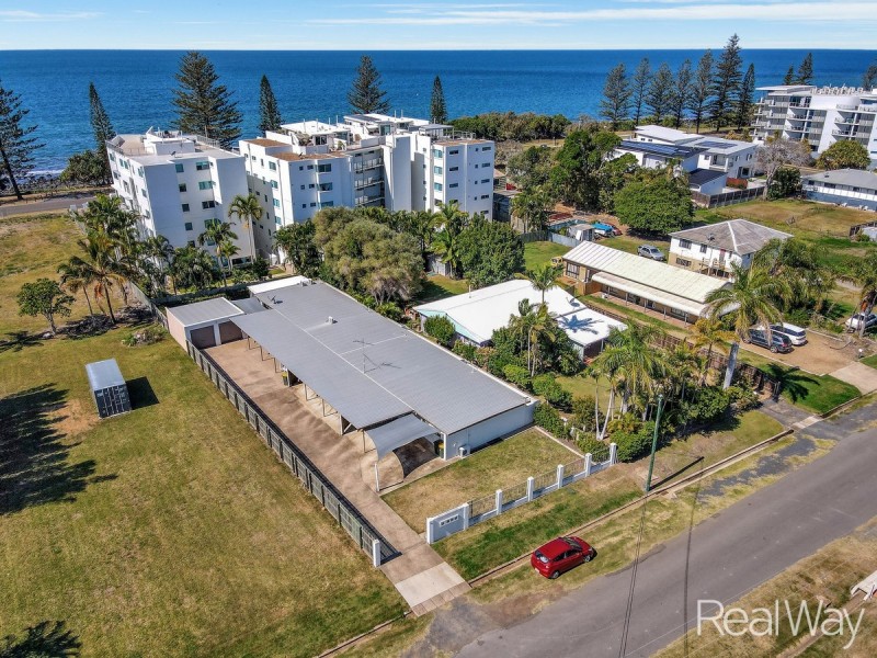 2/50 See Street, Bargara QLD 4670