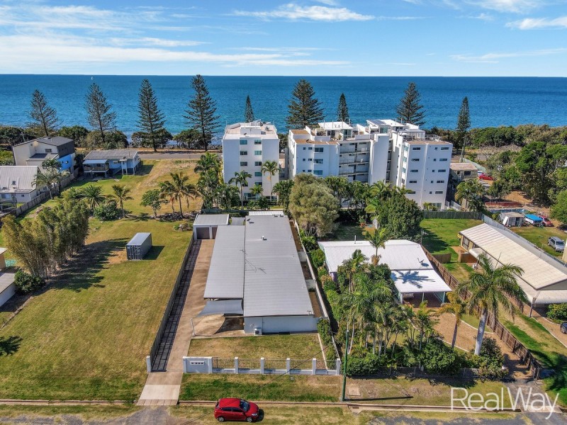 2/50 See Street, Bargara QLD 4670