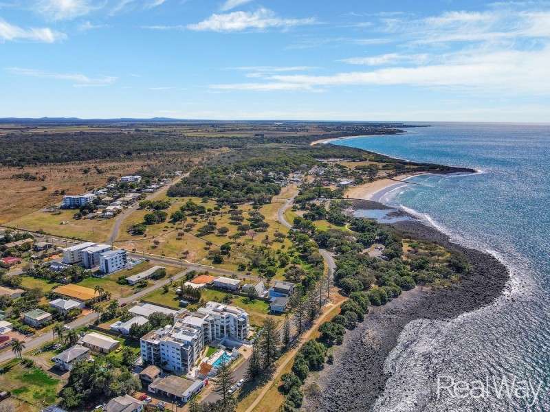 2/50 See Street, Bargara QLD 4670