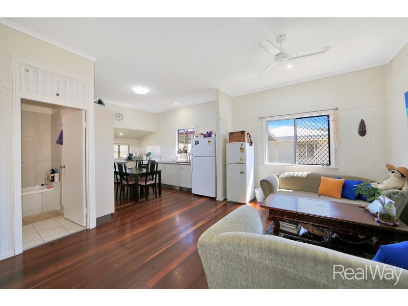 65 Pitt Street, Walkervale QLD 4670