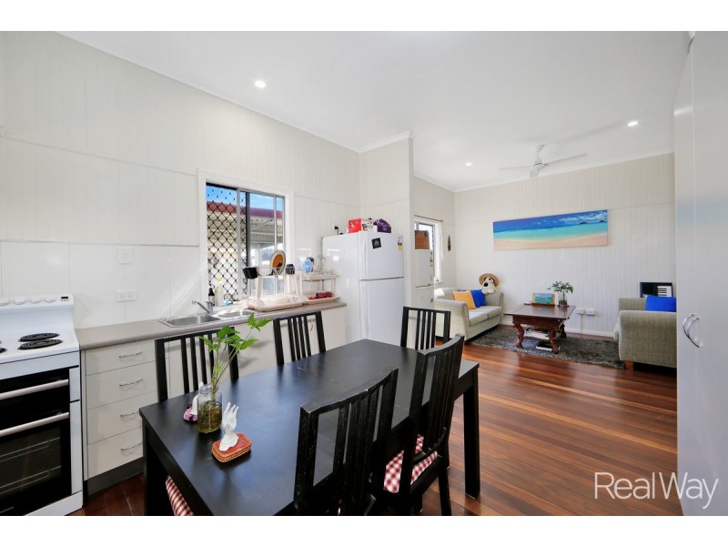 65 Pitt Street, Walkervale QLD 4670