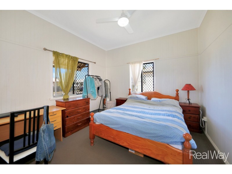 65 Pitt Street, Walkervale QLD 4670