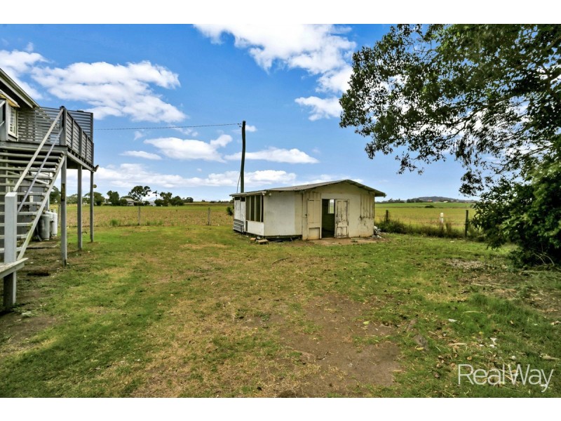 63 Potters Road, Qunaba QLD 4670