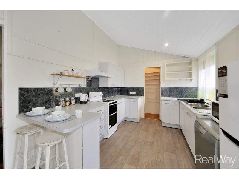 63 Potters Road, Qunaba QLD 4670