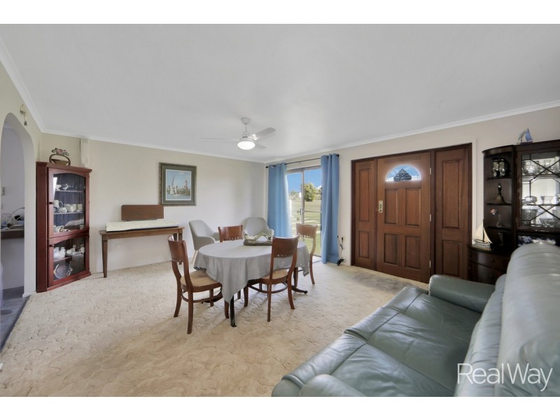 48 Whites Road, Gooburrum QLD 4670