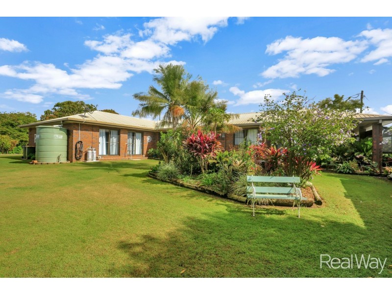 48 Whites Road, Gooburrum QLD 4670