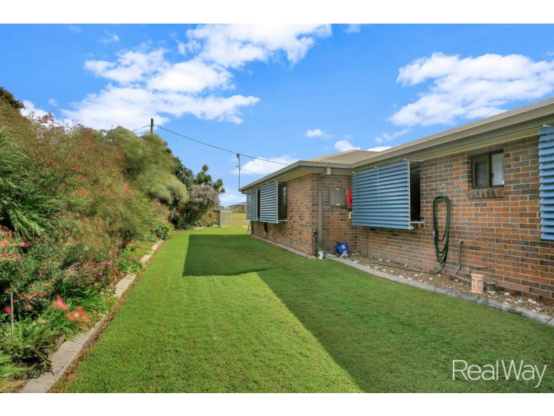 48 Whites Road, Gooburrum QLD 4670