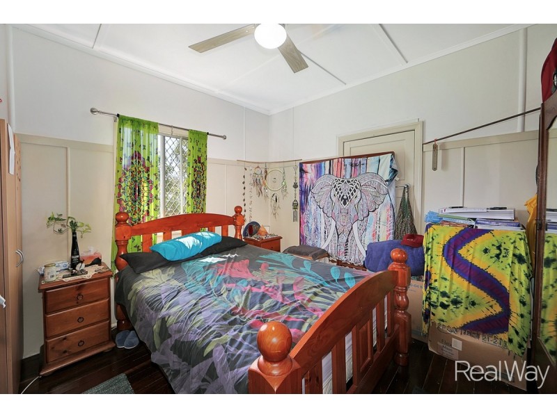 24 Sydney Street, Kepnock QLD 4670