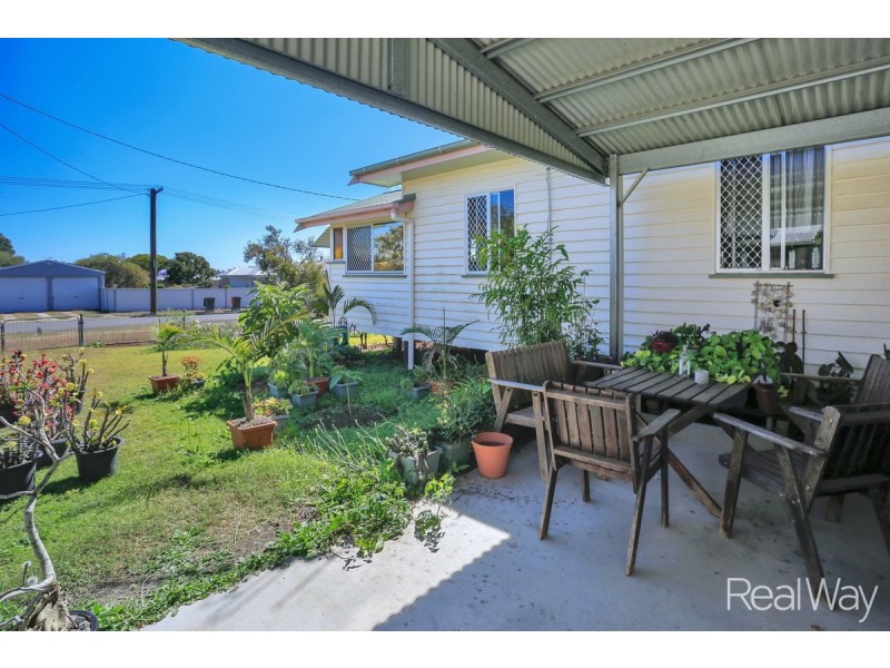 24 Sydney Street, Kepnock QLD 4670
