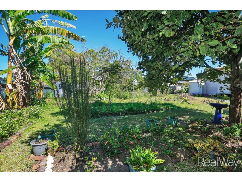 24 Sydney Street, Kepnock QLD 4670