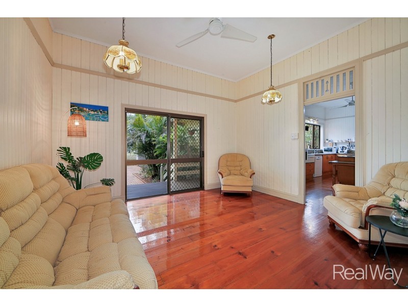 27 Tranquil Avenue, Branyan QLD 4670
